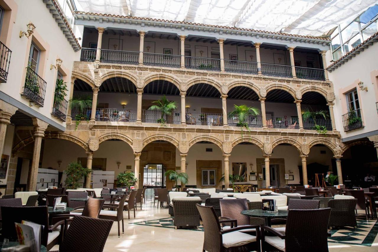Palacio De Los Velada Ávila Exterior foto